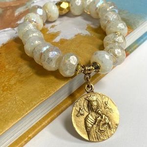 OUR LADY of Perpetual Help, Blessed Mother charm Bracelet